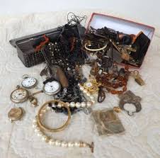 Lucas Antiquités Achète bijoux ancien 06.21.81.73.04